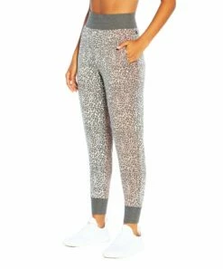 Top 10 🎁 Jessica Simpson Rosette & Gray Cheetah Ombré Tanya Joggers - 👩 Women 🎁