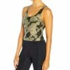 New 🎁 Jessica Simpson Army Green & Beige Tie-Dye Fitted Sana Scoop Neck Tank - 👩 Women ❤️