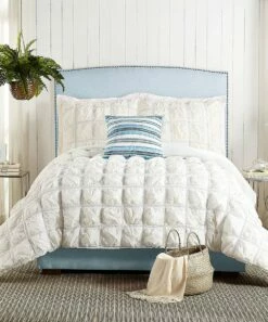 Best Pirce 💯 Jessica Simpson White & Blue Mykonos Four-Piece Comforter Set For Home & Garden 👏
