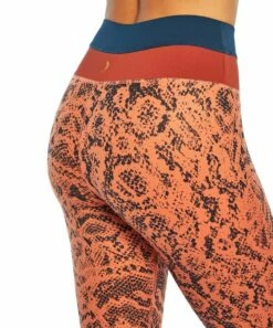 Best deal β¨ Jessica Simpson Redwood & Blue Snake Kelly 22'' Capri Leggings - π© Women π